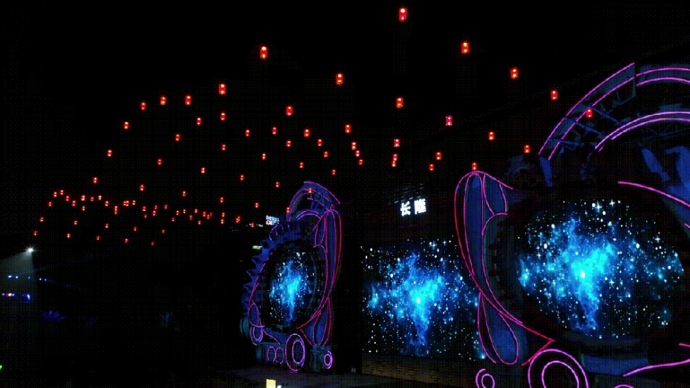 Outdoor Swarming Drone Light Show